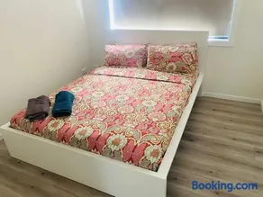 Luxe Nest - Image 1
