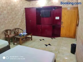 Hotel Royal Avenue - Image 4