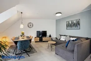 smooth living Apartments Augsburg Lechhausen - Free parking - Image 1
