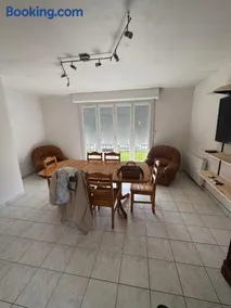 "La Chaume" Maison 2 chambres 5 personnes ou 3 chambres de 6 à 8 personnes - Image 2