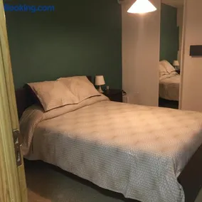 Hostal Tres Cantos - Image 3