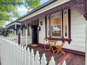 Flemington Escape with private rooftop area - Image 4