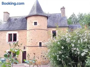 Charme et authenticité : gîte pour 4 pers. en bord de rivière avec jardin enchanteur en Sarthe - FR-1-410-236 - Image 2