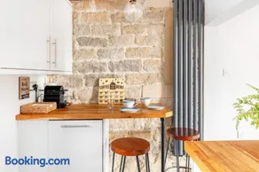 Bumblebee cottage in Crich, Peak District, Cosy retreat for two - Image 4