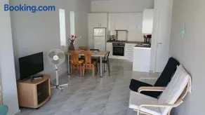 Beautiful home - Image 2