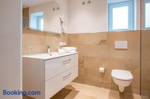 Hotel Gasthof Sonnenhang - Image 4