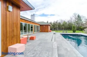 West Hamptons 5BR 5Baths Heated pool - Image 3