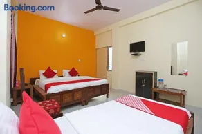 Hotel O Shree Shree Guest House - Image 1