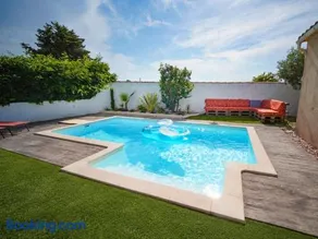 Les Elles du Moulin Avec Piscine - Image 2