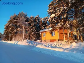 Nice house with new bathroom, good accessibility - Image 2