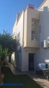 Piscine entièrement pour vous et plage a 3 mn à pied - Image 1