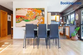 Dúplex Artístico con Terraza I 10 min del Centro I AndStay - Image 2