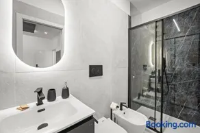 Hidden Pyramid Suites - Image 3