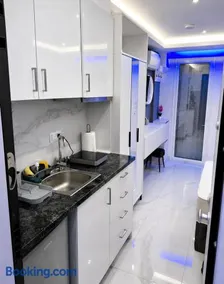 Olimp Luxury Suite - Paralia - Image 3