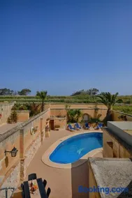 Farmhouse Razzett Ta' Twil - Image 1