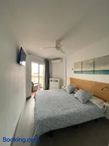 Apartamentos Chinasolymar - Image 4