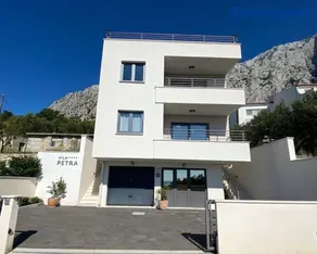 Villa Petra Makarska Veliko Brdo - Image 1