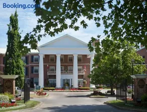 Queens Landing - Image 4