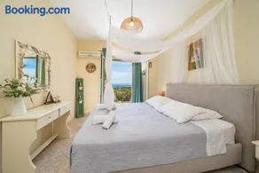 Fiora Villas - Image 2
