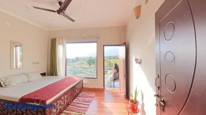 Aahista Stays- Mountain view homestay - Image 1