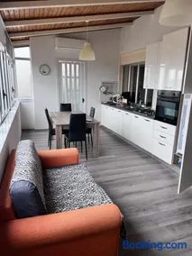 Greco Rooms - Image 1