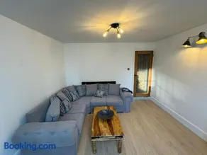 Mill Hill Guest House - Image 2