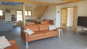 Espléndida casa apta para niños con terraza, barbacoa y jardín - Image 5