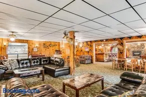 The Bear Lodge - Image 3