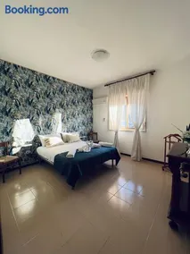 Sun House - Image 5