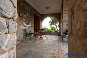 Mary stone house - Image 2