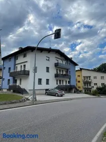 Palazzina Rosa - Image 1