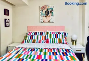 Private Room with Shared Bathroom on the 1st Floor - 10 Min To SeaTac Airport and 20 Min To Downtown Seattle - Image 1