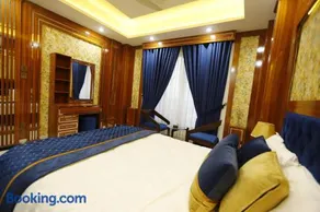 Qinwan Hotel & Suites - Image 4