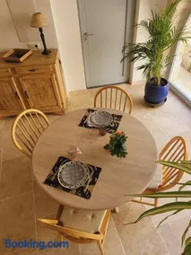 La Promenade Suite & Spa - Image 5