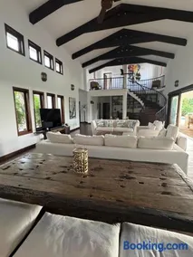 Vipingo Ridge Luxury 4-Bedroom Villa with Pool & Sea Views - Image 5