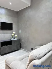 Lady Luxury Apartment - Image 4