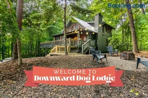 Downward Dog Lodge - Mountain Yoga Retreat, Hot Tub & Pet-Friendly Escape - Image 1