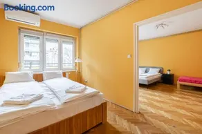 BpR Castle Point Apartment - Image 4