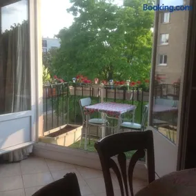 Appartement lumineux à 20mn de Paris en RER A - Image 2