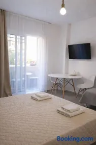 Kristina Stelios Apartment - Image 4