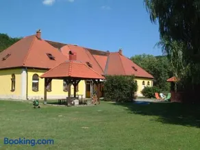 Kisecset-vendégház - Image 1