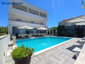 Apartmant & rooms Villa Rosa Medulin - Image 2