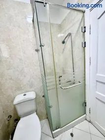 3BRs beachside Chalets Steps to The Beach Luxury Resort Y8 - Image 3