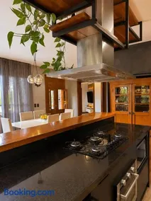 Vila Central Pomerode - Casa Premium no Coração da Cidade - Image 3