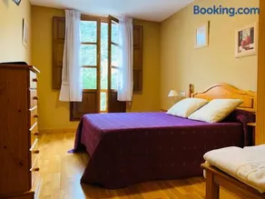 Hostal La Serna - Image 2