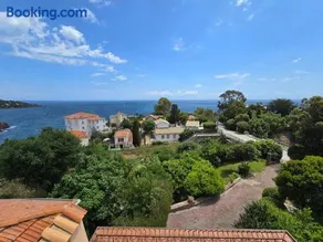 Villa Vue Panoramique sur les îles de Lérins et la baie de Cannes 2-8 Pers, plage à pieds 4mn - Image 2
