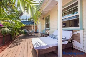 Steps to beach Beach House - Image 4