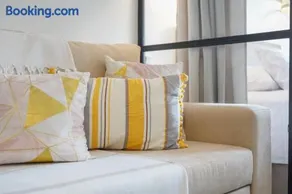 Jelinas bright apartment in the centre of Nafplio - Image 3