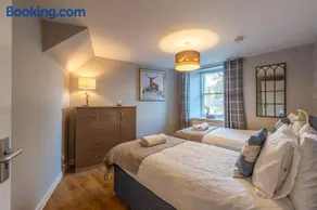 Whinstone Holiday Home in Falkland - Sleeps 8 - Image 4
