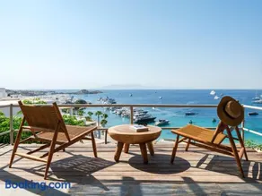 Trinitas Mare Psarou Beach - Image 1